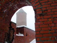 tower through the arch
